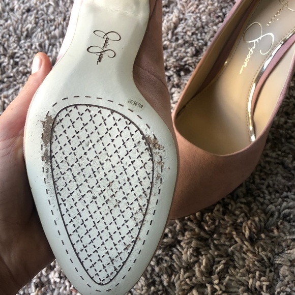 JESSICA SIMPSONS pink suede heels - Picture 4 of 6
